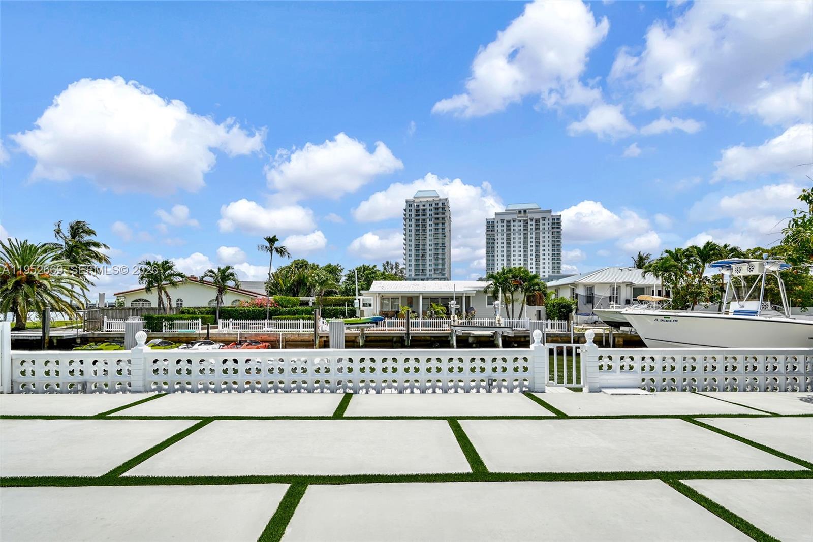 1250 NE 82nd St, Miami FL 33138