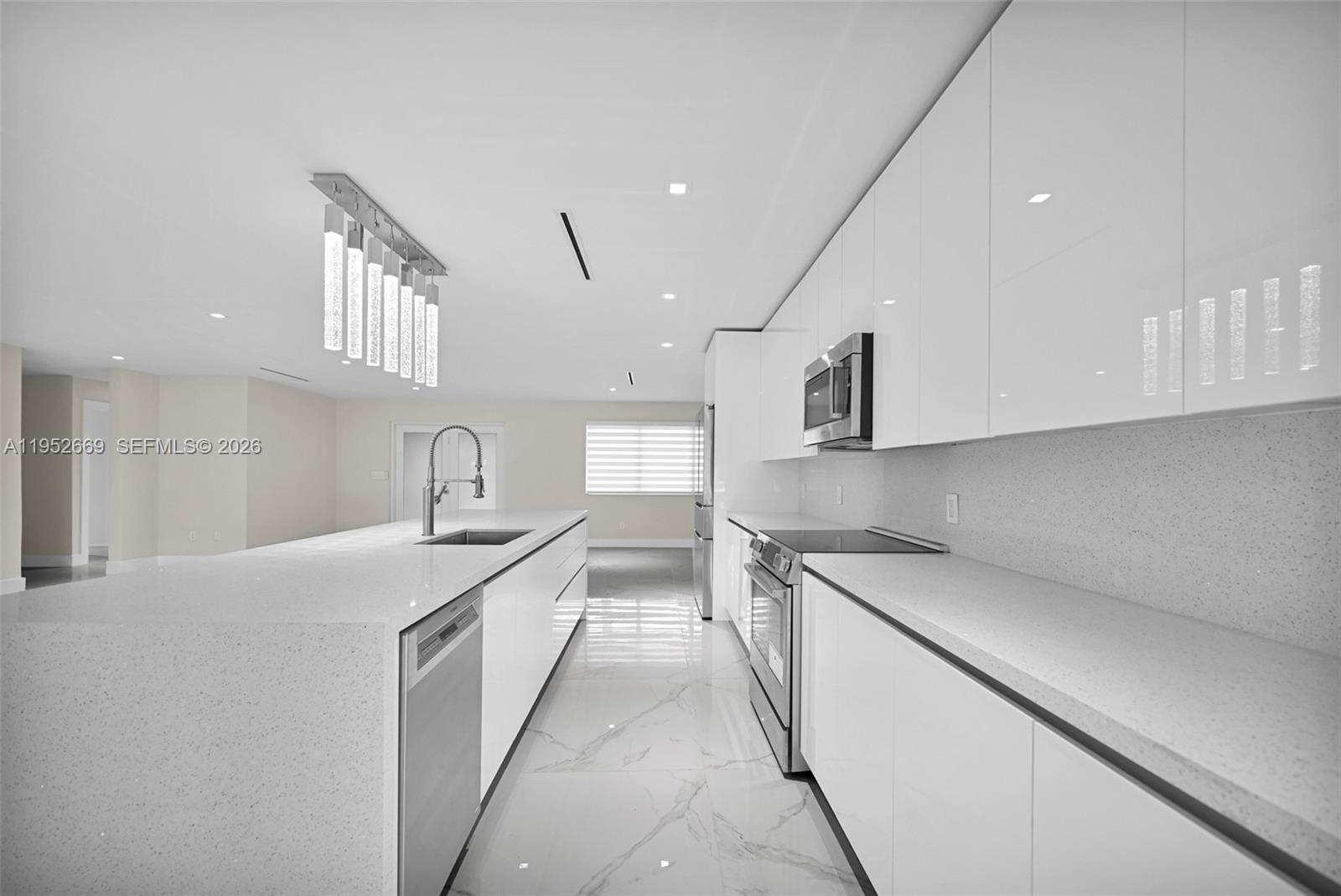 1250 NE 82nd St, Miami FL 33138