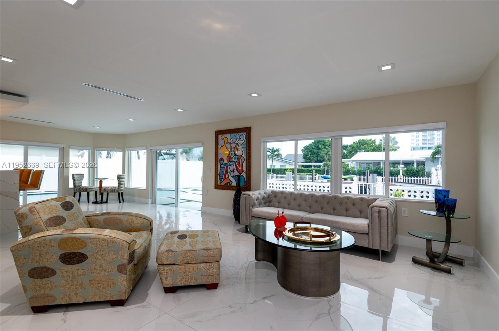 1250 NE 82nd St, Miami FL 33138