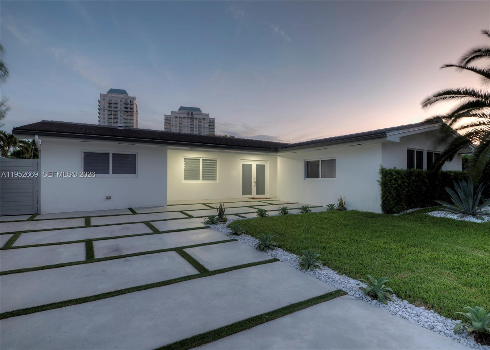 1250 NE 82nd St, Miami FL 33138
