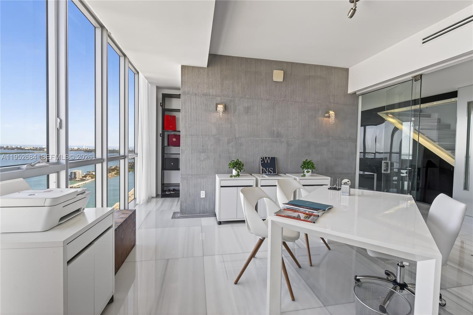 1100 Biscayne Blvd #5306, Miami FL 33132