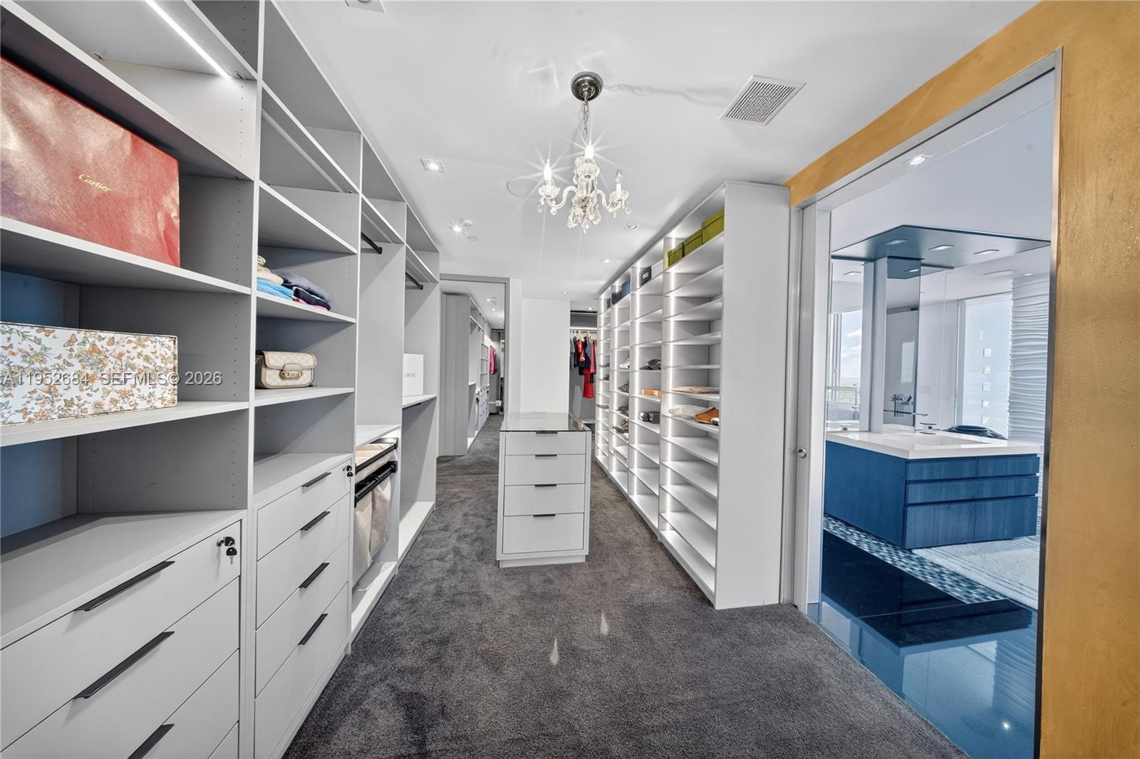 1100 Biscayne Blvd #5306, Miami FL 33132