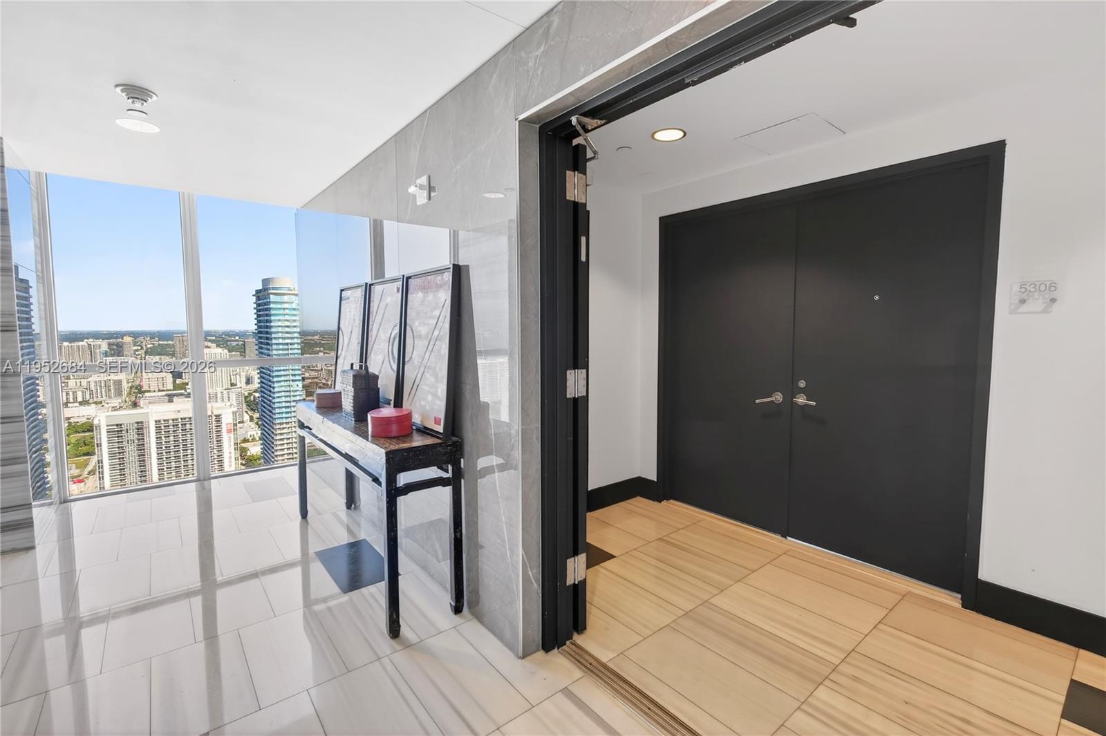 1100 Biscayne Blvd #5306, Miami FL 33132