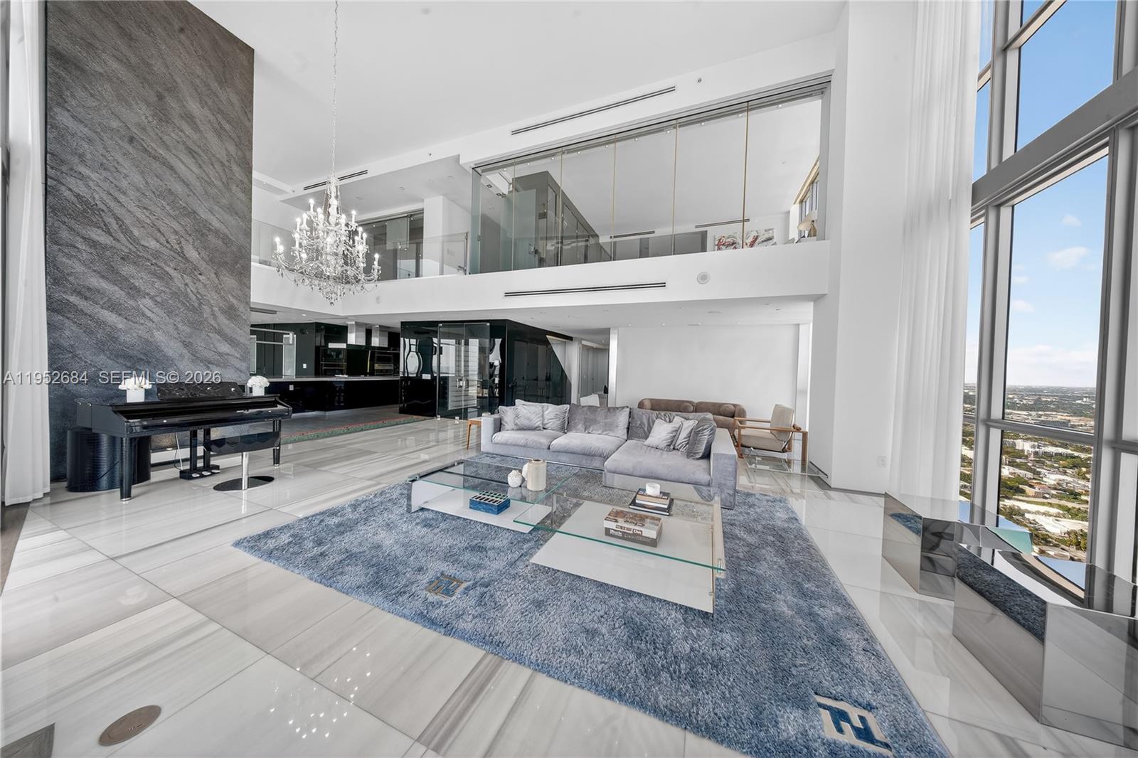 1100 Biscayne Blvd #5306, Miami FL 33132