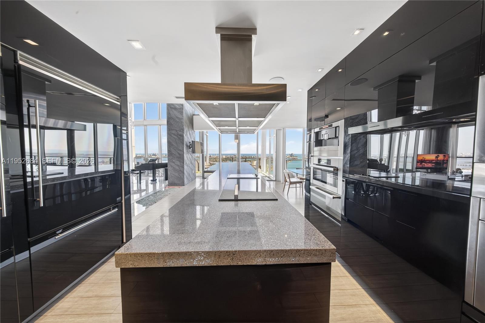 1100 Biscayne Blvd #5306, Miami FL 33132