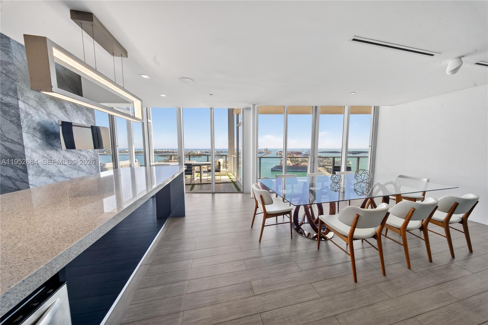 1100 Biscayne Blvd #5306, Miami FL 33132