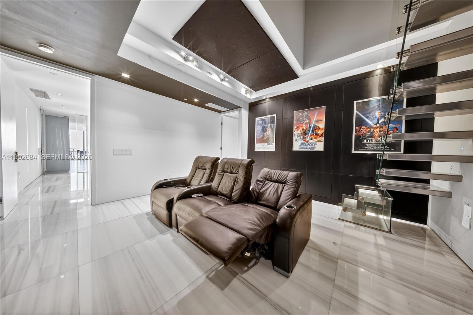 1100 Biscayne Blvd #5306, Miami FL 33132