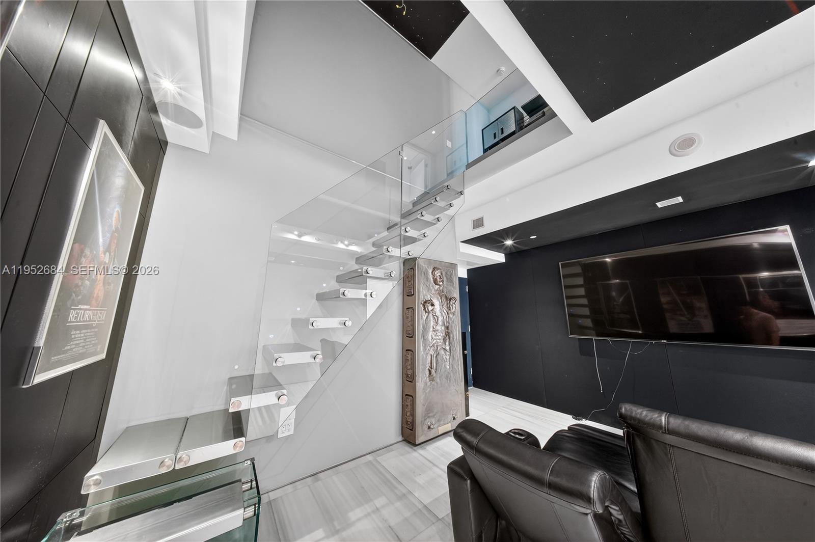 1100 Biscayne Blvd #5306, Miami FL 33132