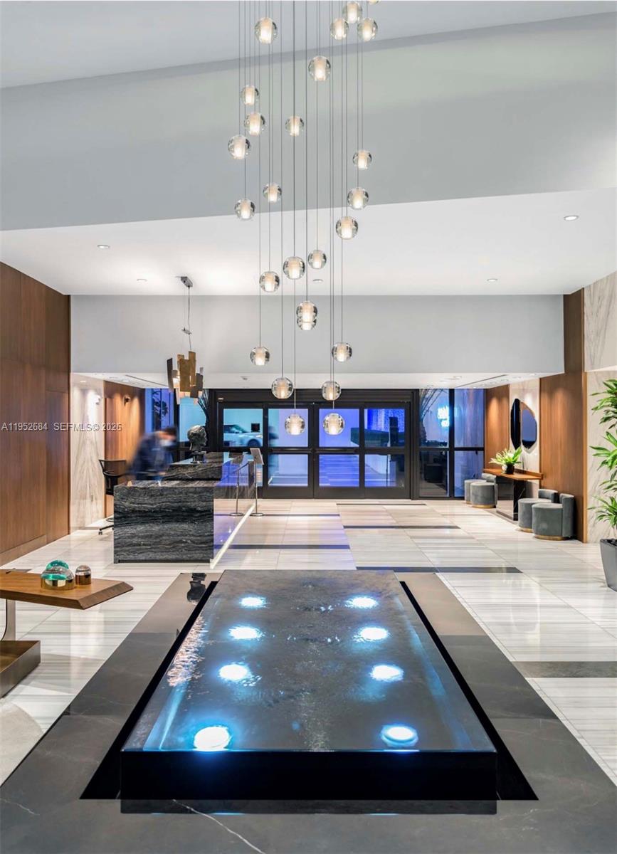 1100 Biscayne Blvd #5306, Miami FL 33132