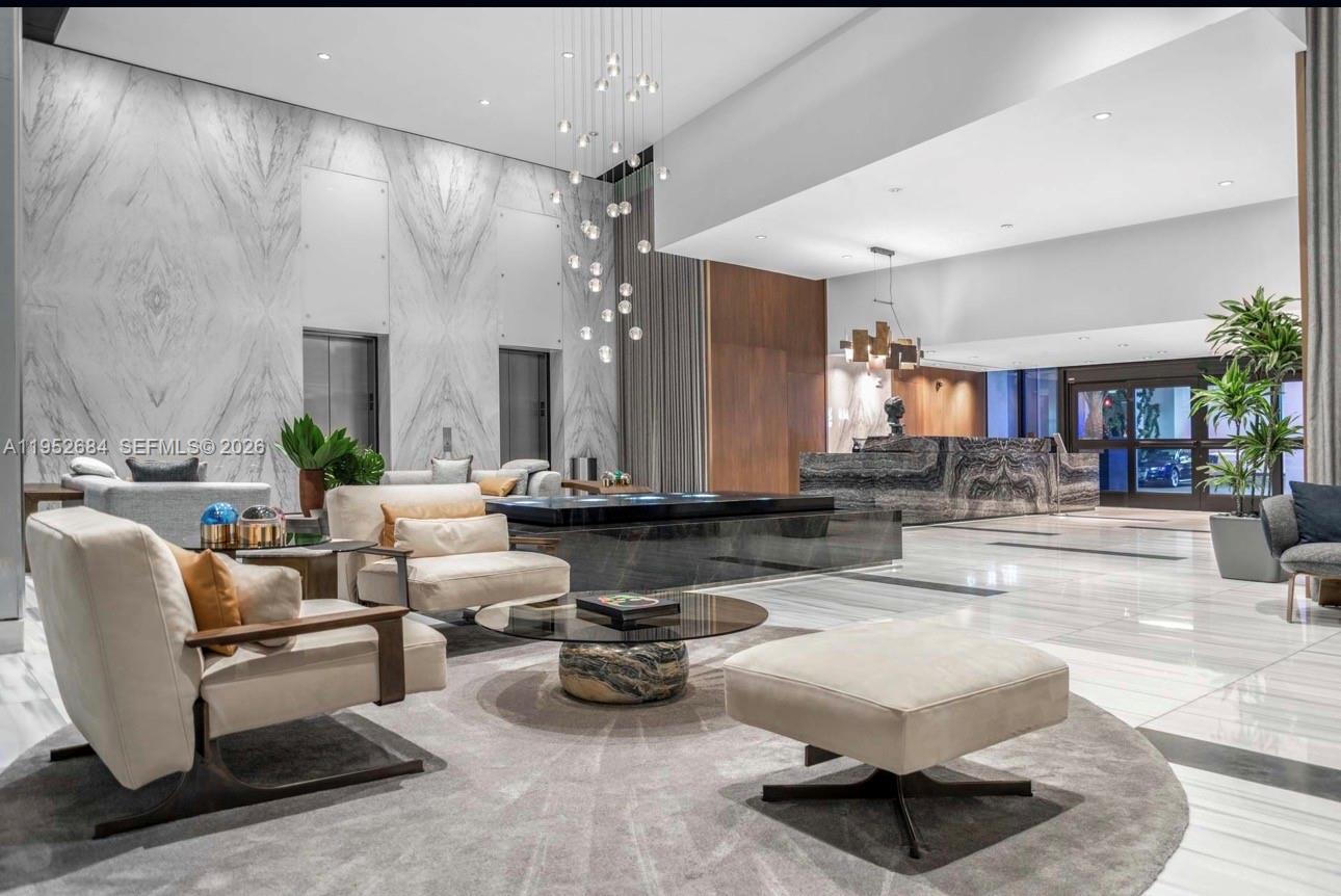 1100 Biscayne Blvd #5306, Miami FL 33132