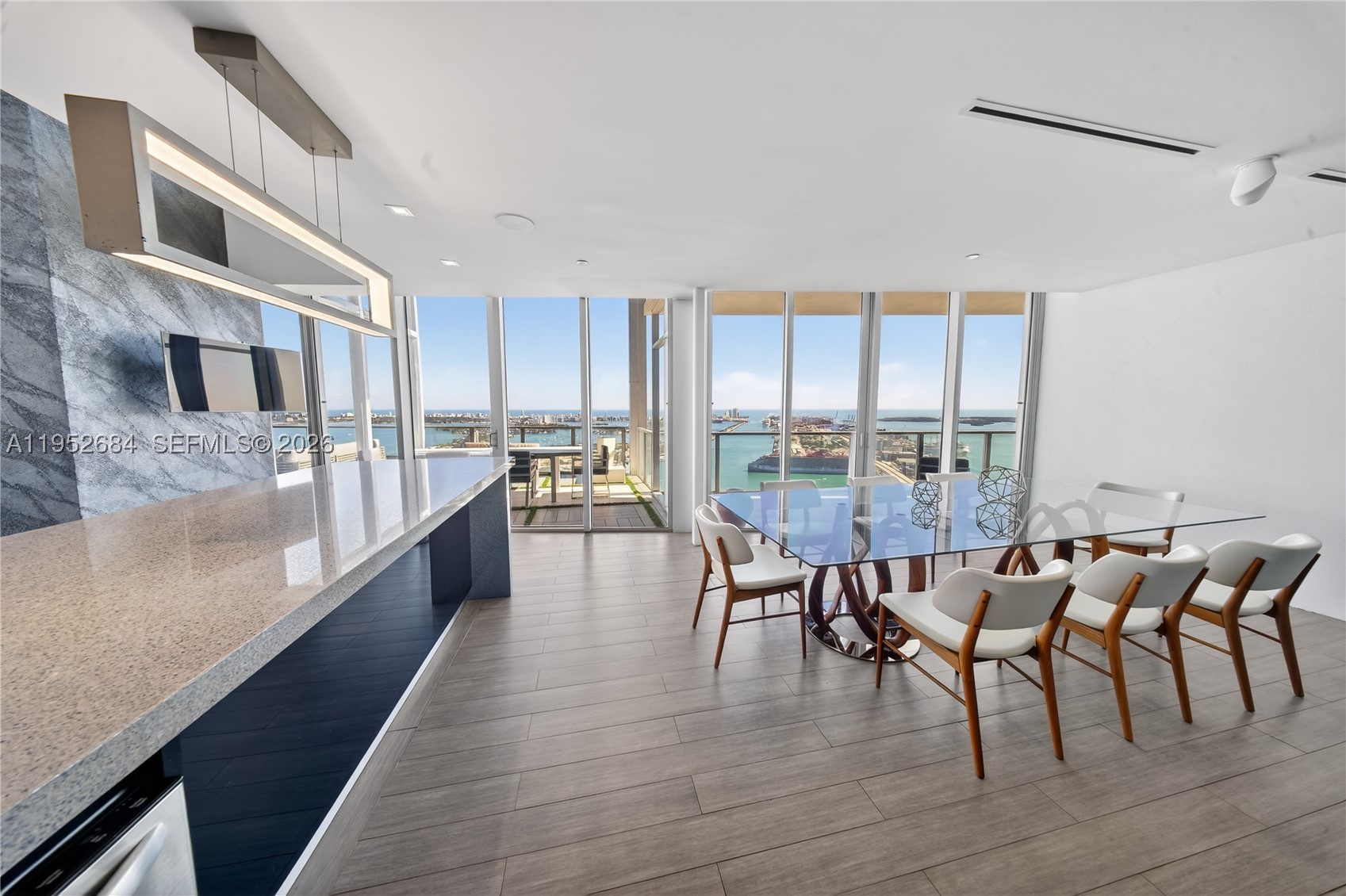 1100 Biscayne Blvd #5306, Miami FL 33132