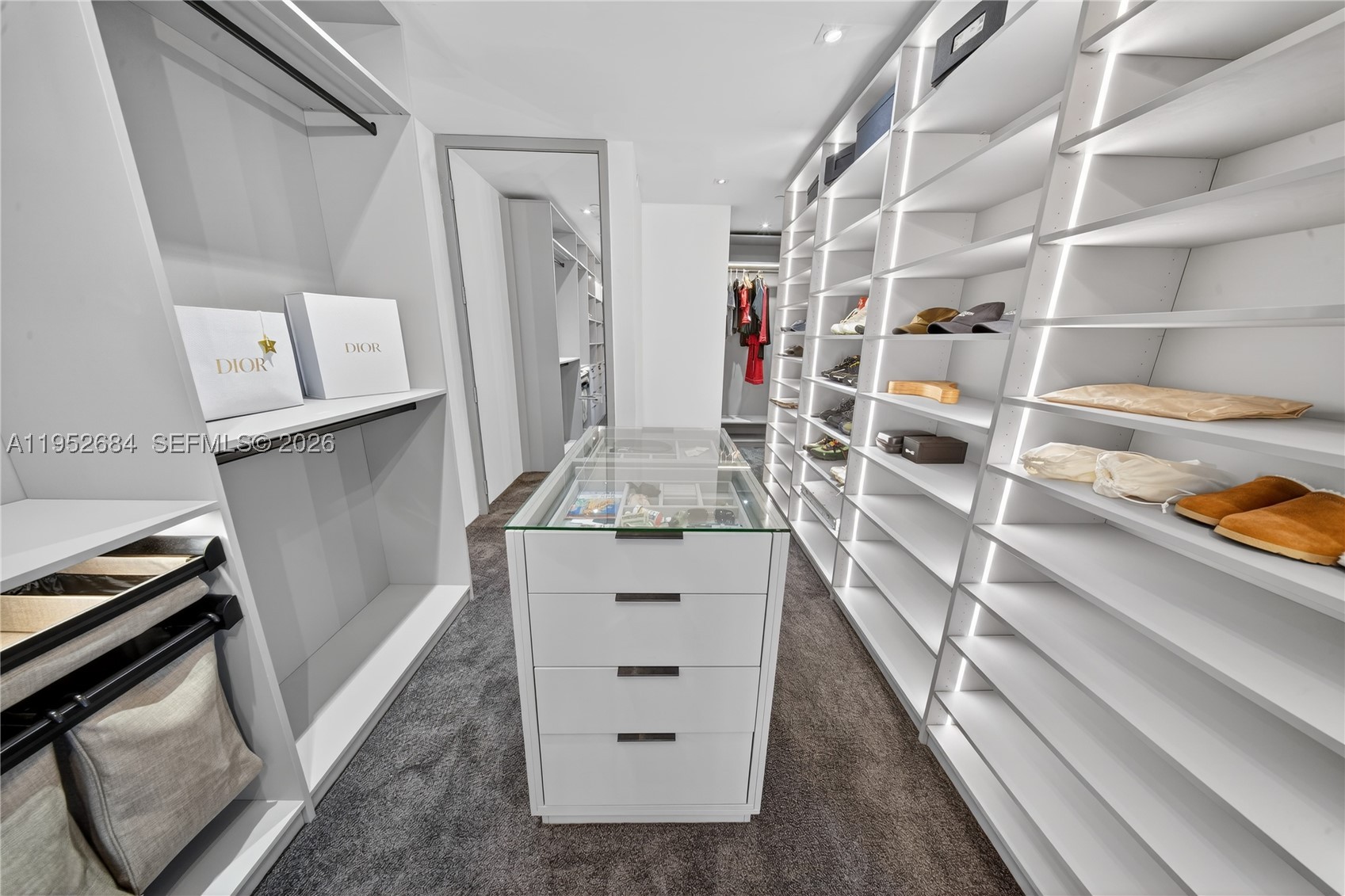 1100 Biscayne Blvd #5306, Miami FL 33132