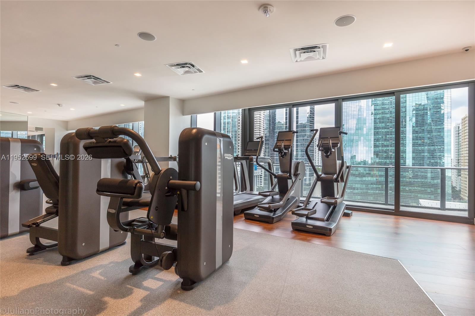 1300 S Miami Ave #3604, Miami FL 33130