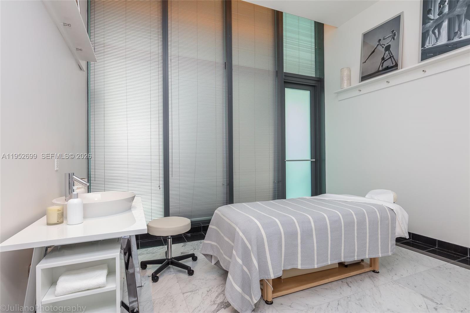 1300 S Miami Ave #3604, Miami FL 33130