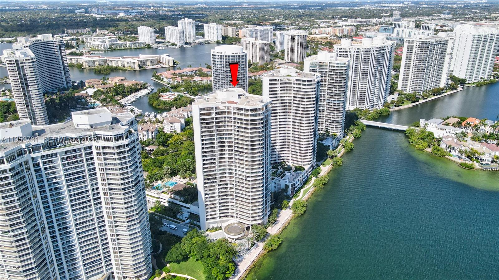 2800 Island Blvd #PH05, Aventura FL 33160