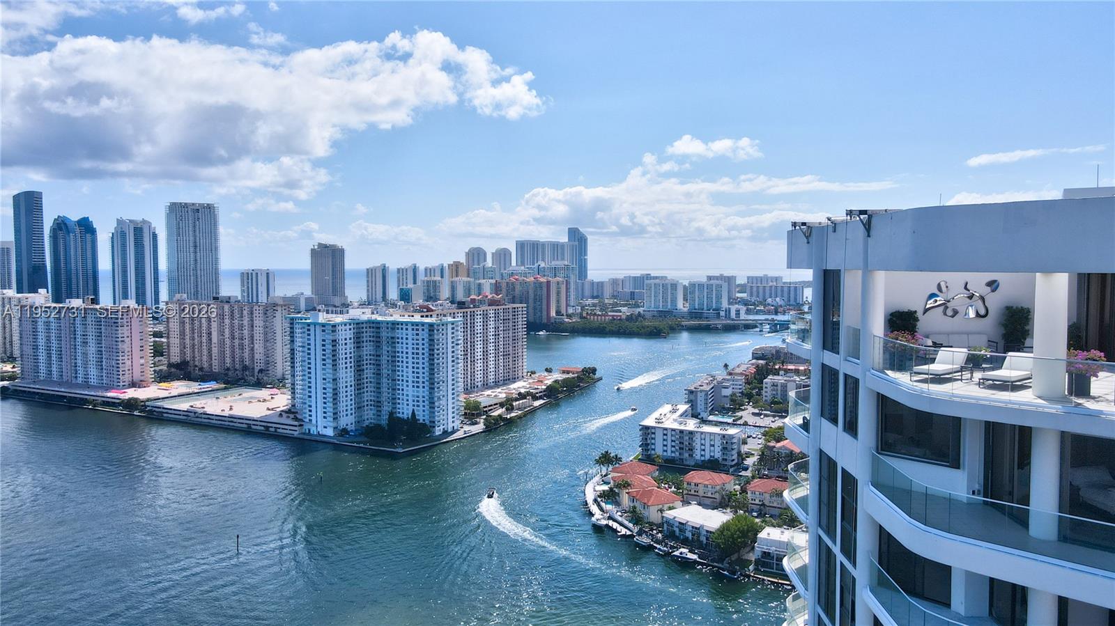 2800 Island Blvd #PH05, Aventura FL 33160