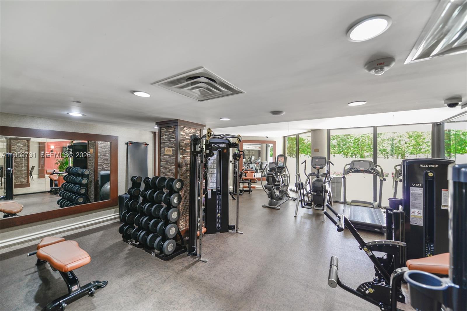2800 Island Blvd #PH05, Aventura FL 33160