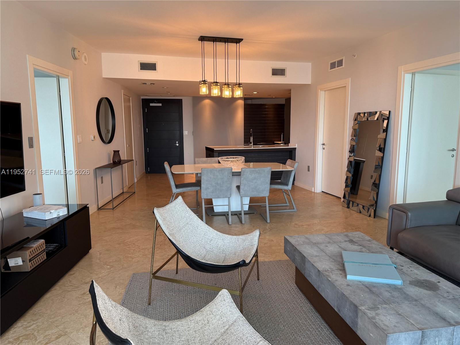 200 Biscayne Boulevard Way #3303, Miami FL 33131