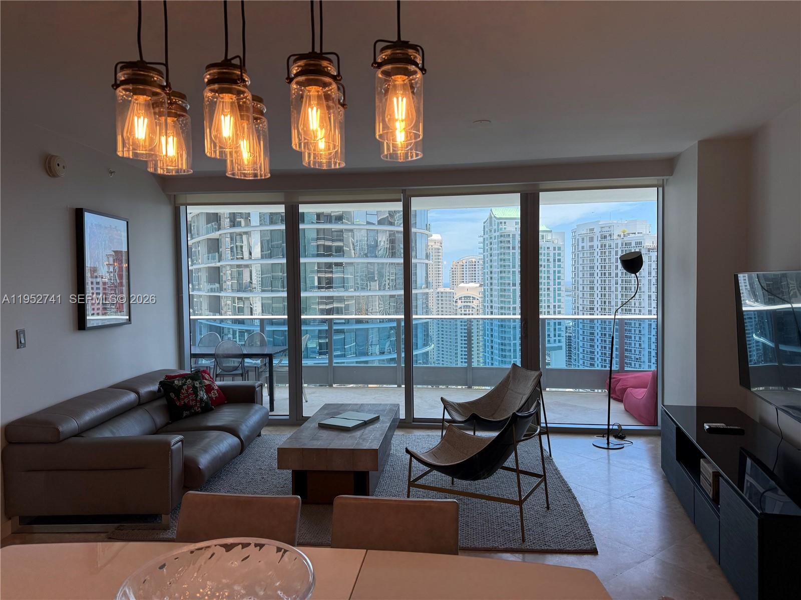 200 Biscayne Boulevard Way #3303, Miami FL 33131