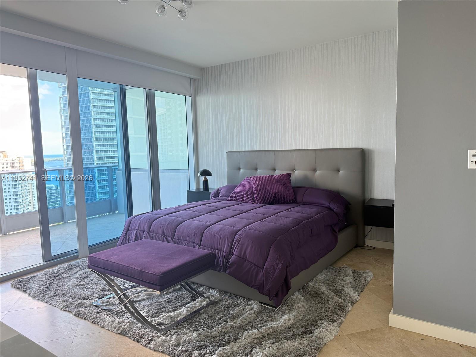 200 Biscayne Boulevard Way #3303, Miami FL 33131