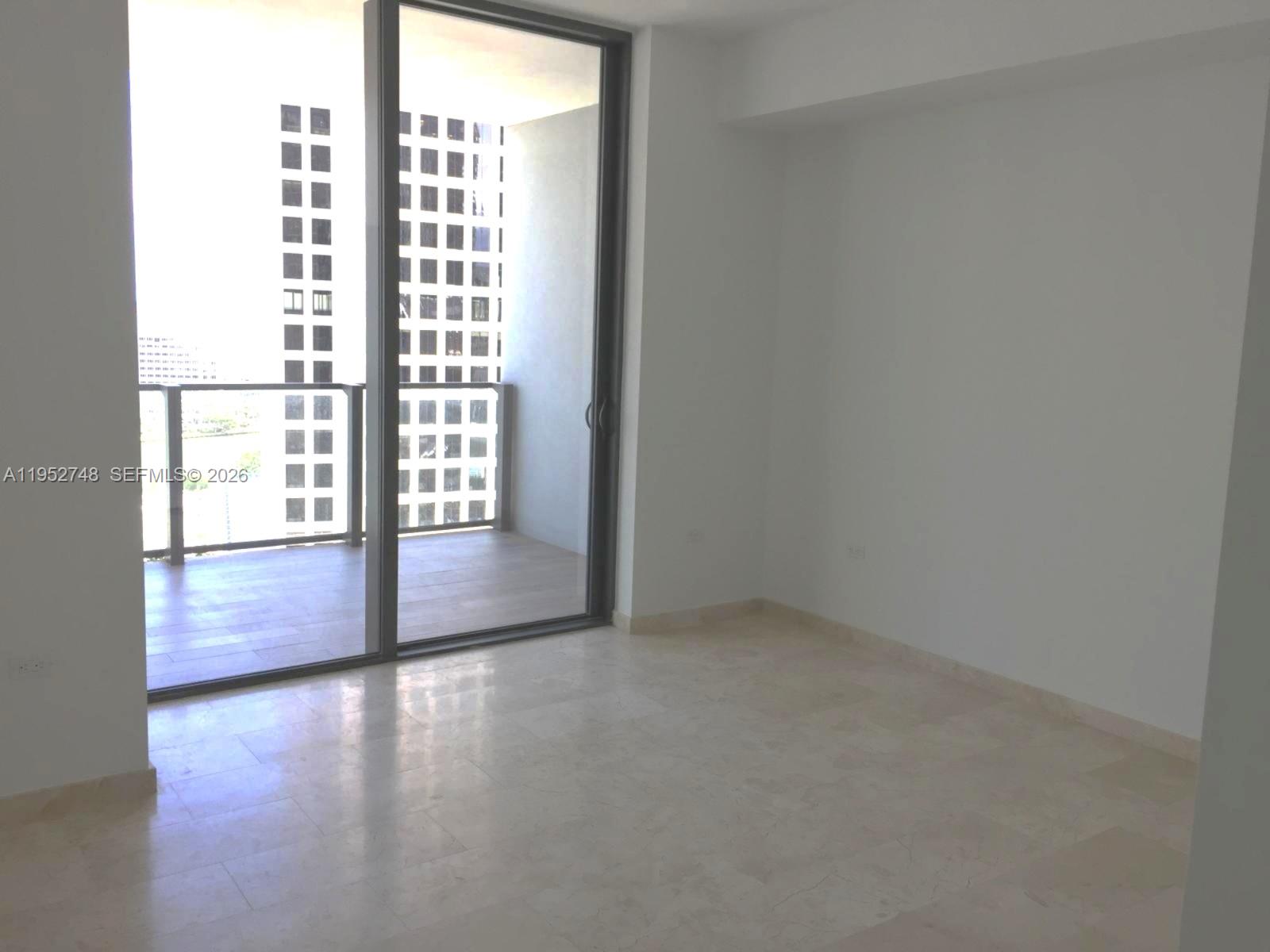 68 SE 6th St #1809, Miami FL 33131