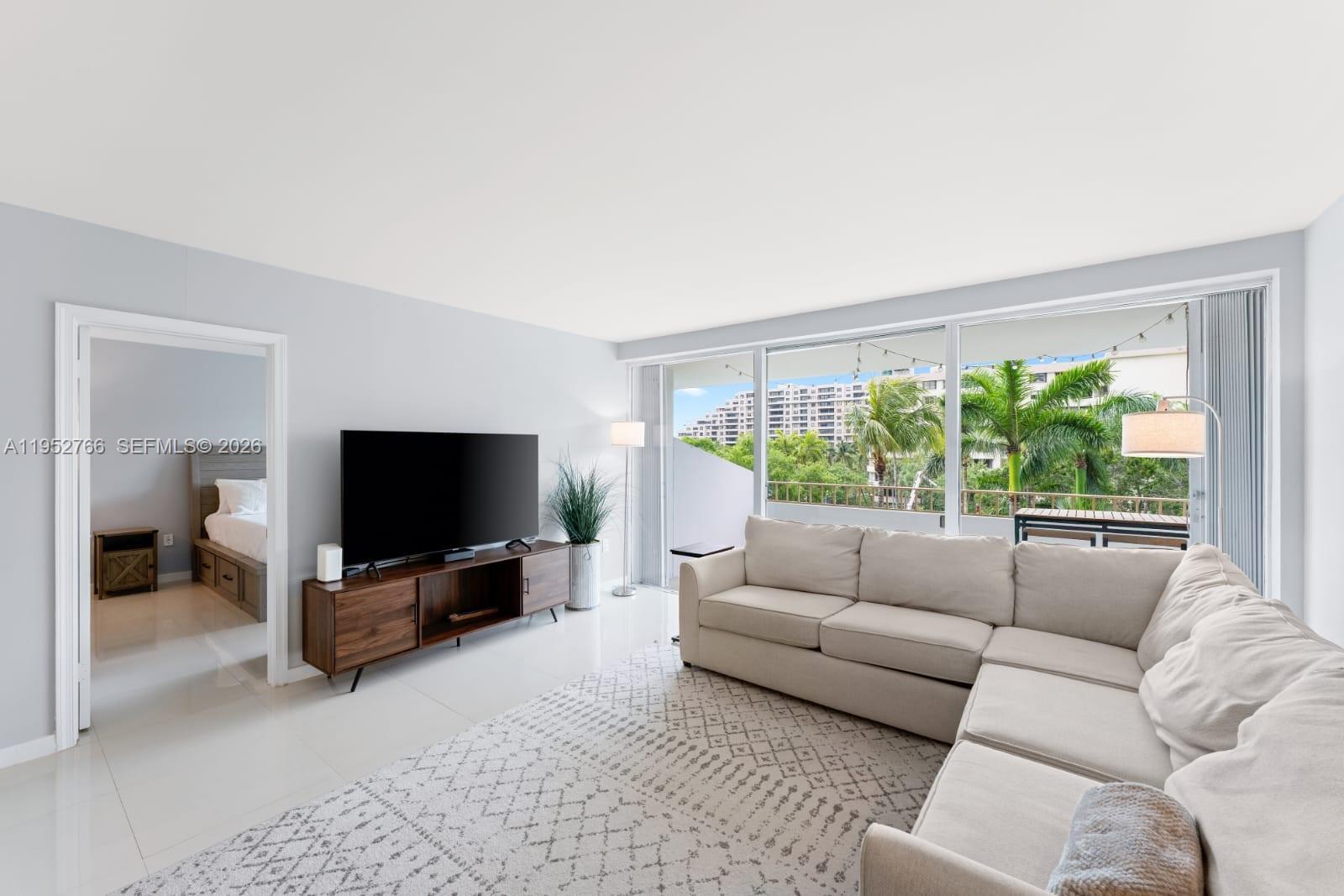 155 Ocean Lane Dr #407, Key Biscayne FL 33149