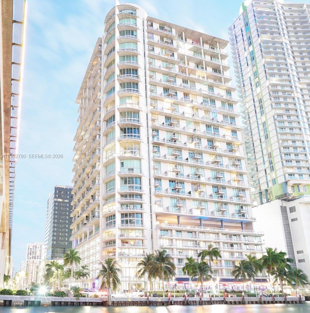 690 SW 1st Ct #2524, Miami FL 33130