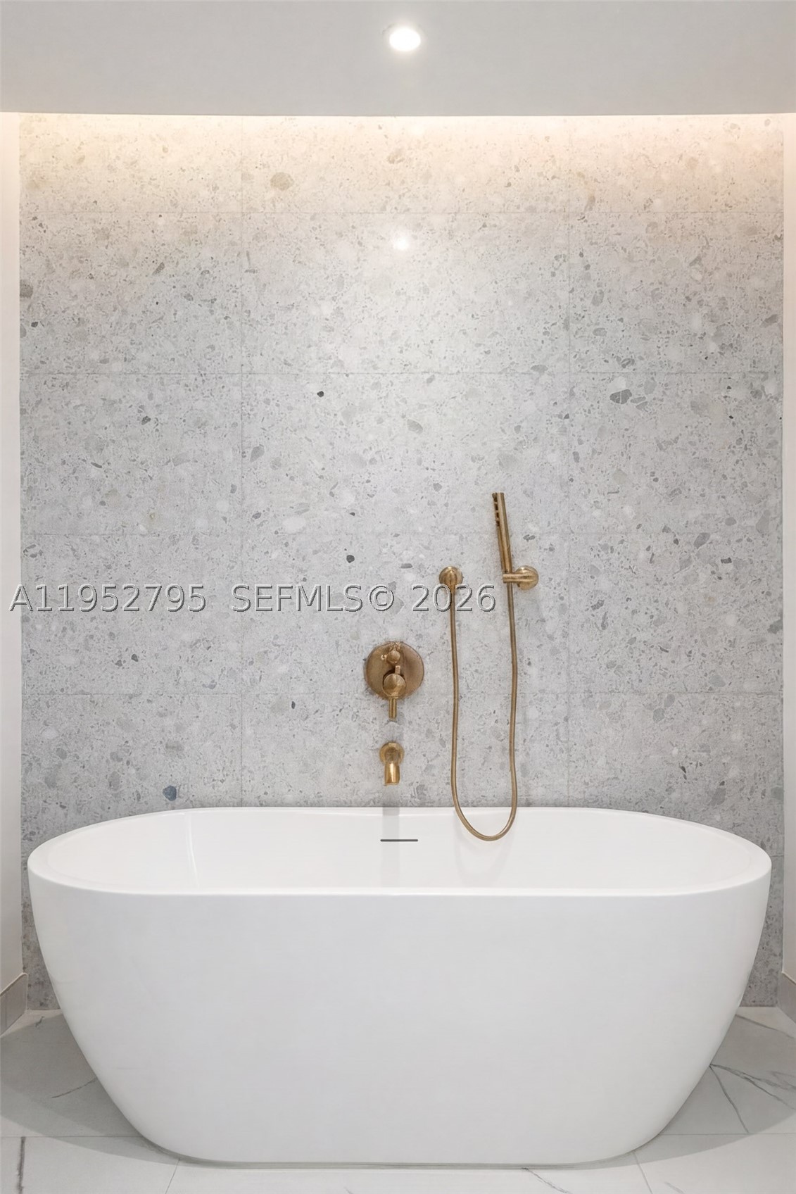 2678 Tigertail Ave #1707, Miami FL 33133