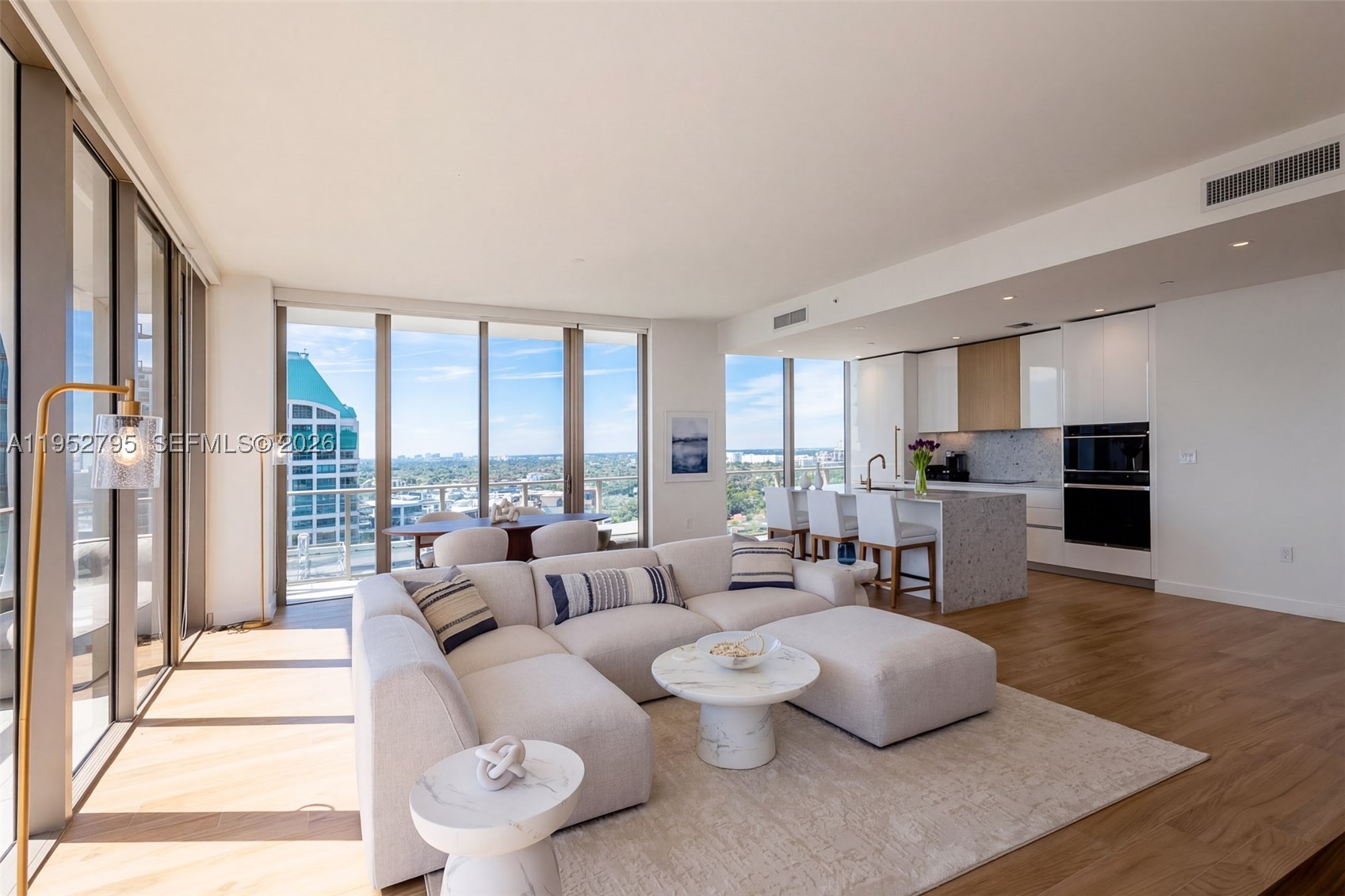 2678 Tigertail Ave #1707, Miami FL 33133