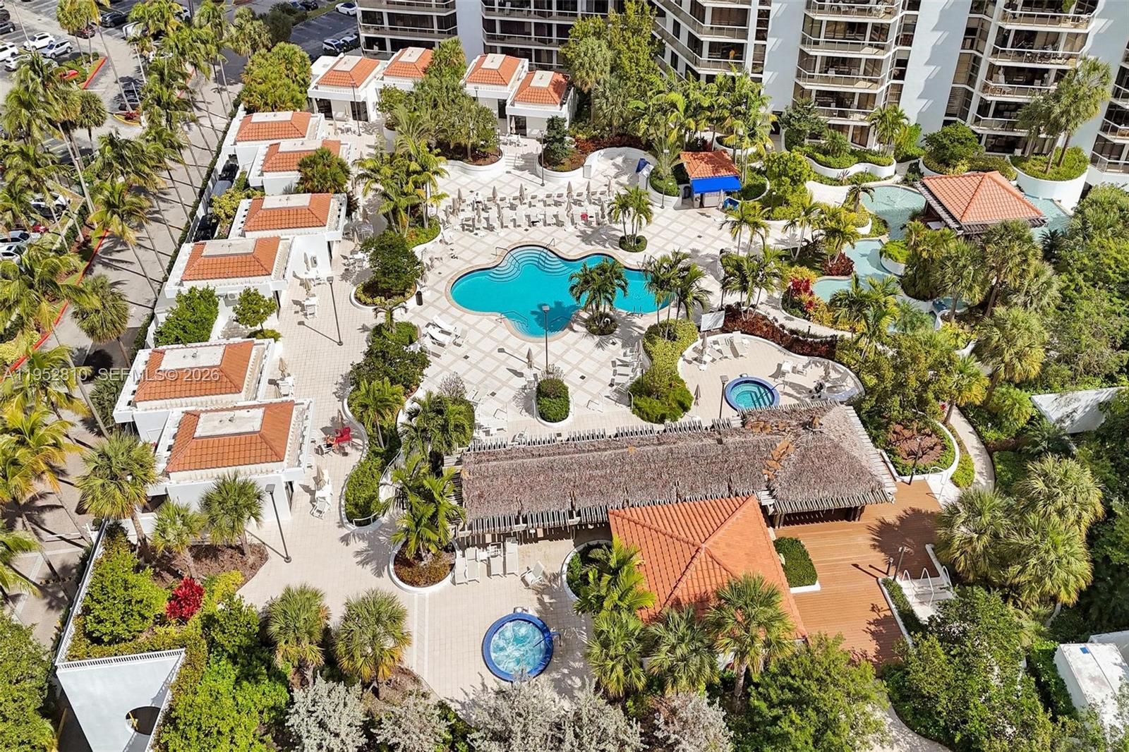20281 E Country Club Dr #809, Aventura FL 33180