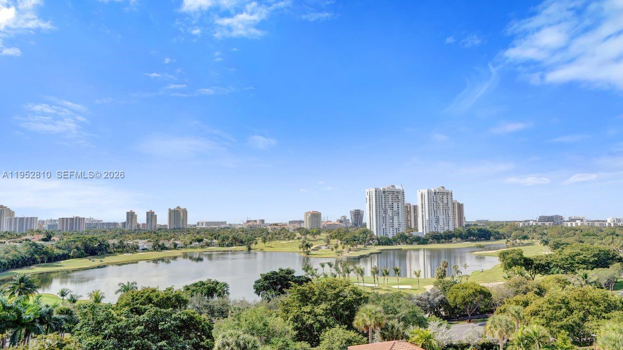 20281 E Country Club Dr #809, Aventura FL 33180