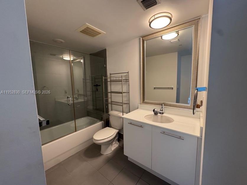 92 SW 3rd St #3104, Miami FL 33130