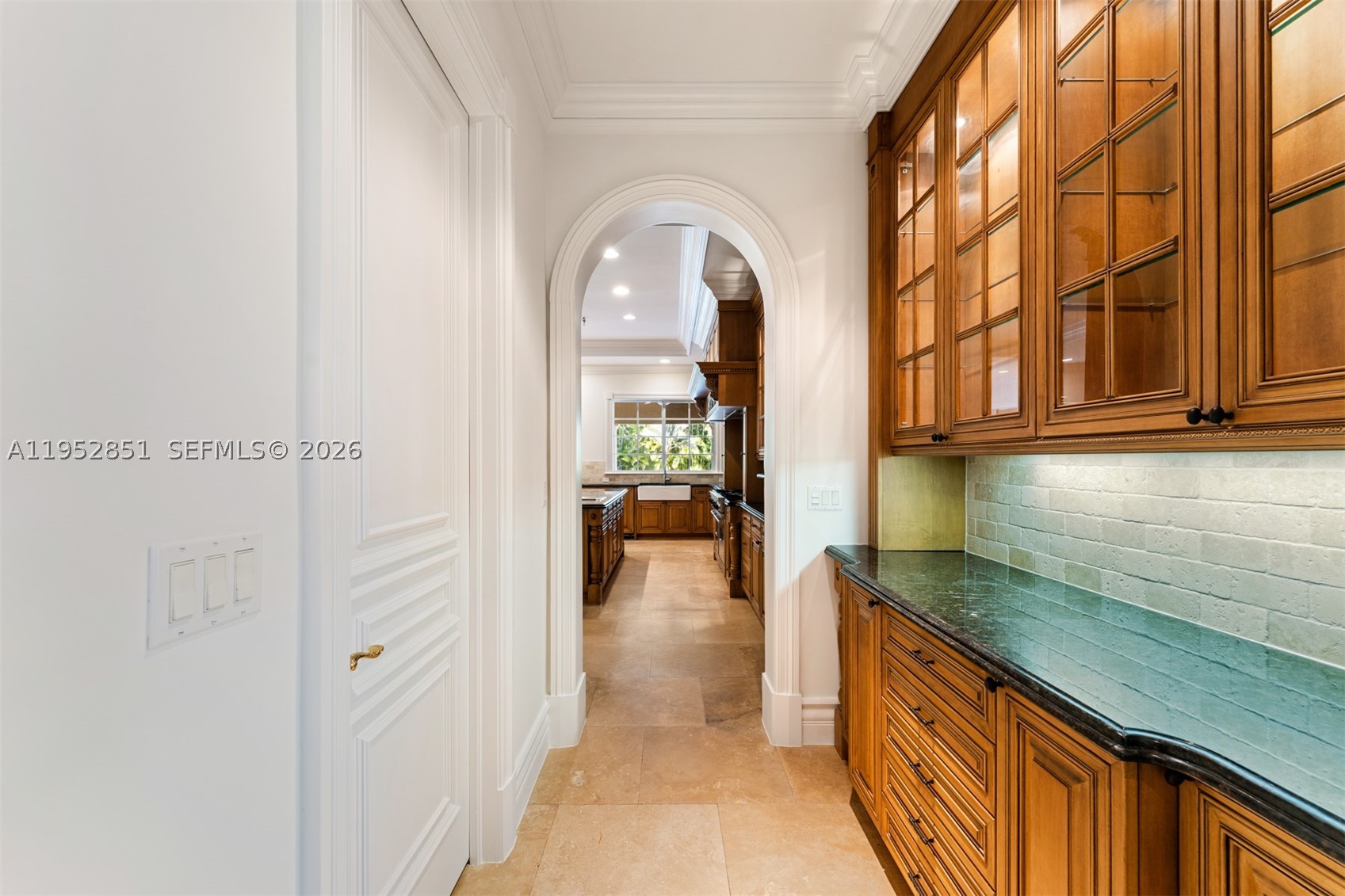 6025 SW 108th St, Pinecrest FL 33156