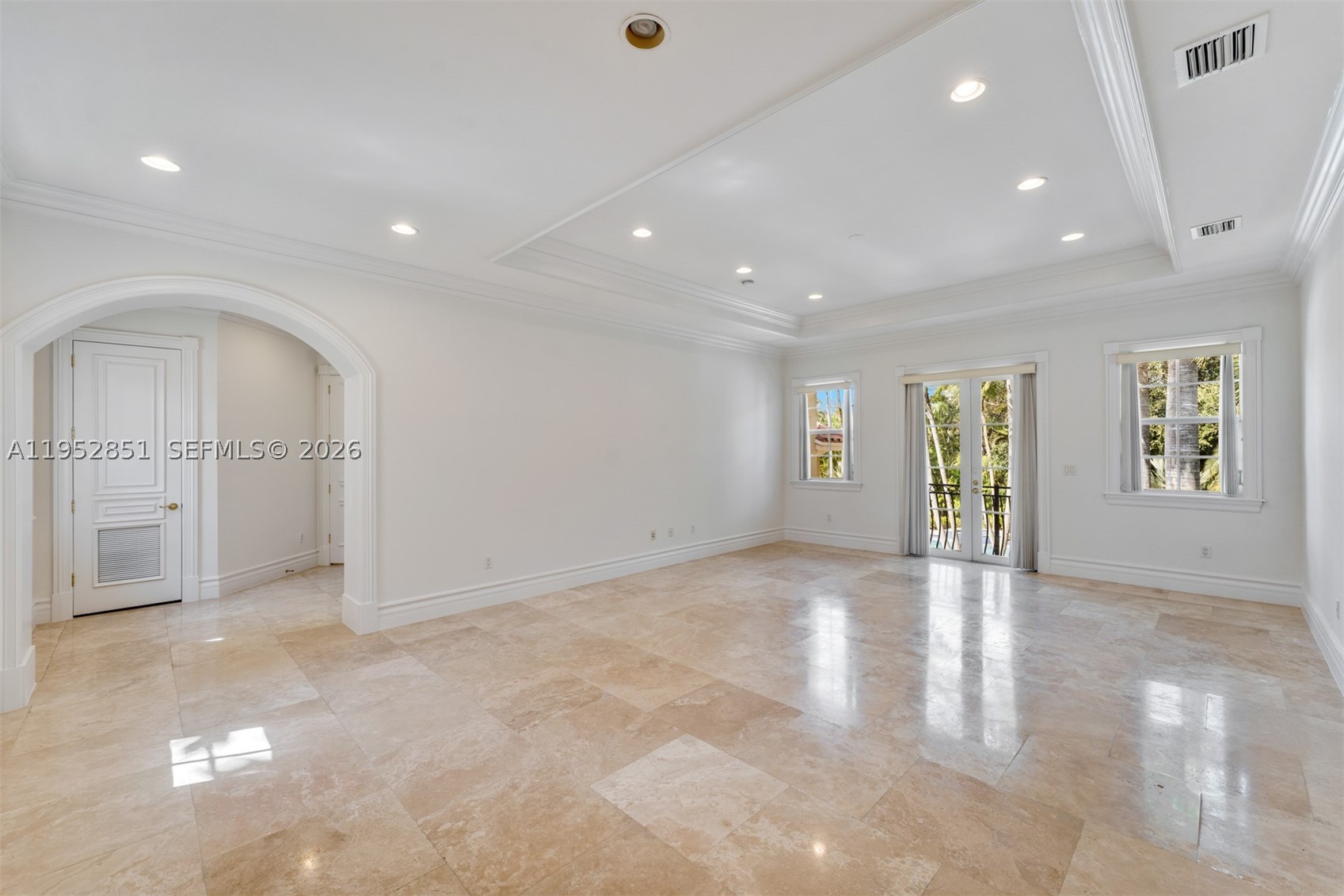 6025 SW 108th St, Pinecrest FL 33156