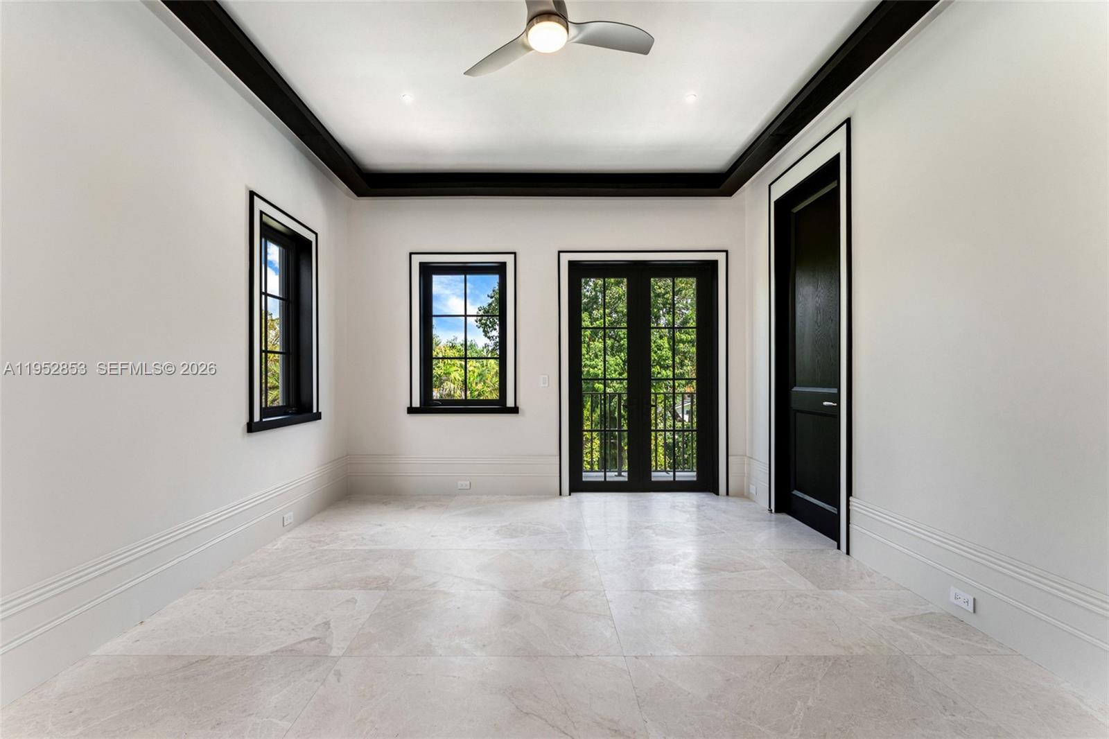 5901 SW 107th St, Pinecrest FL 33156