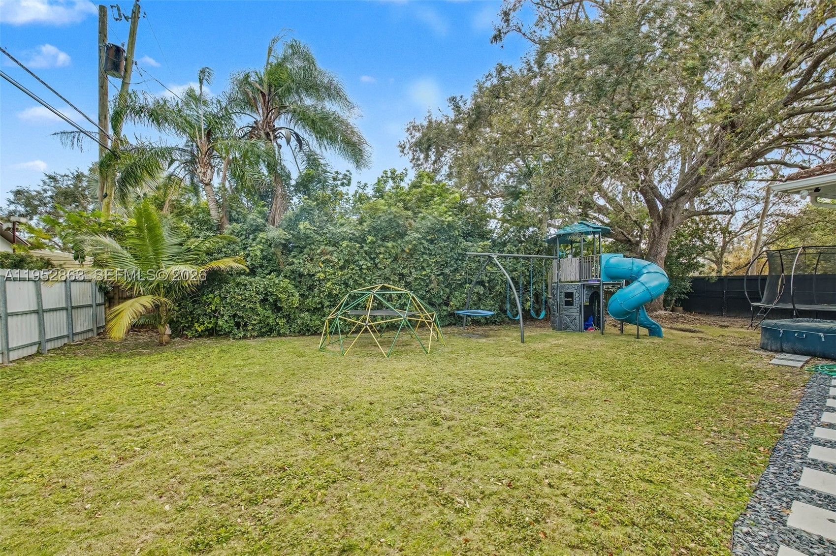 15815 SW 85th Ave, Palmetto Bay FL 33157