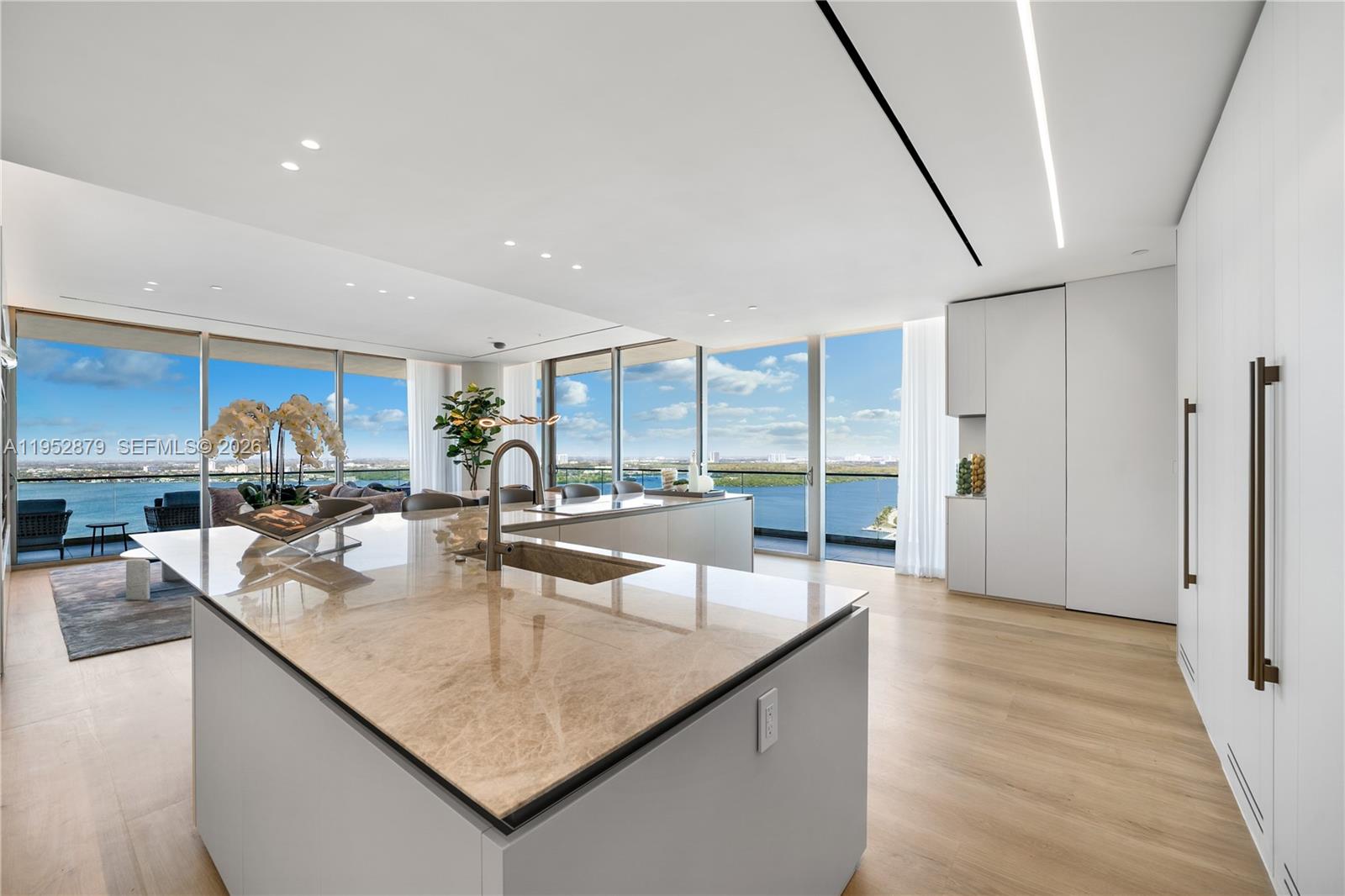 10203 Collins Ave #2701, Bal Harbour FL 33154