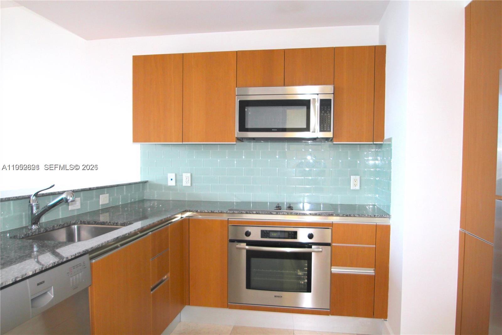 1050 Brickell Ave #1812, Miami FL 33131