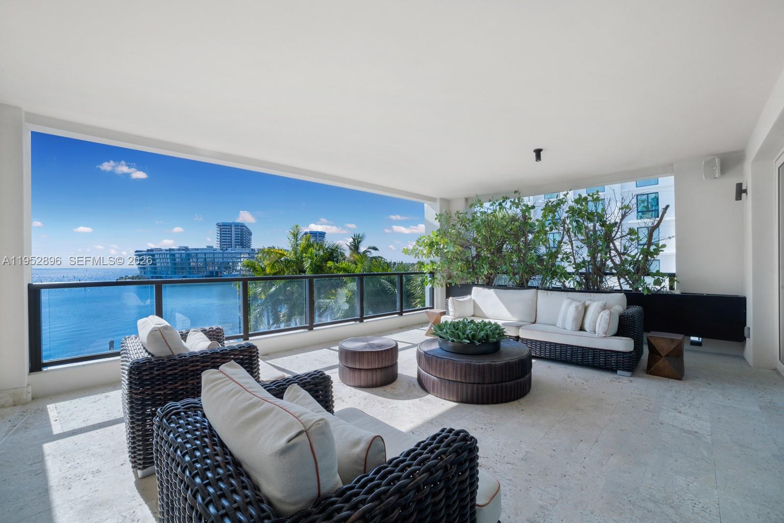 3535 Hiawatha Ave #403, Miami FL 33133