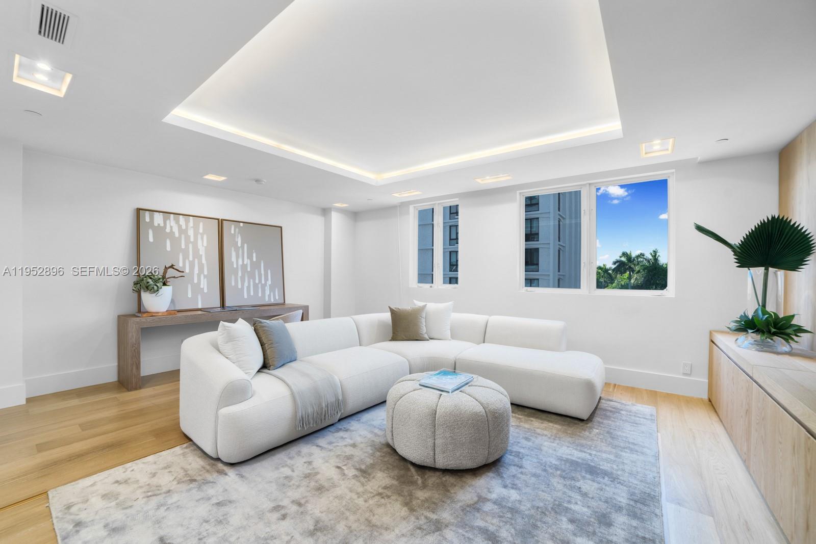3535 Hiawatha Ave #403, Miami FL 33133