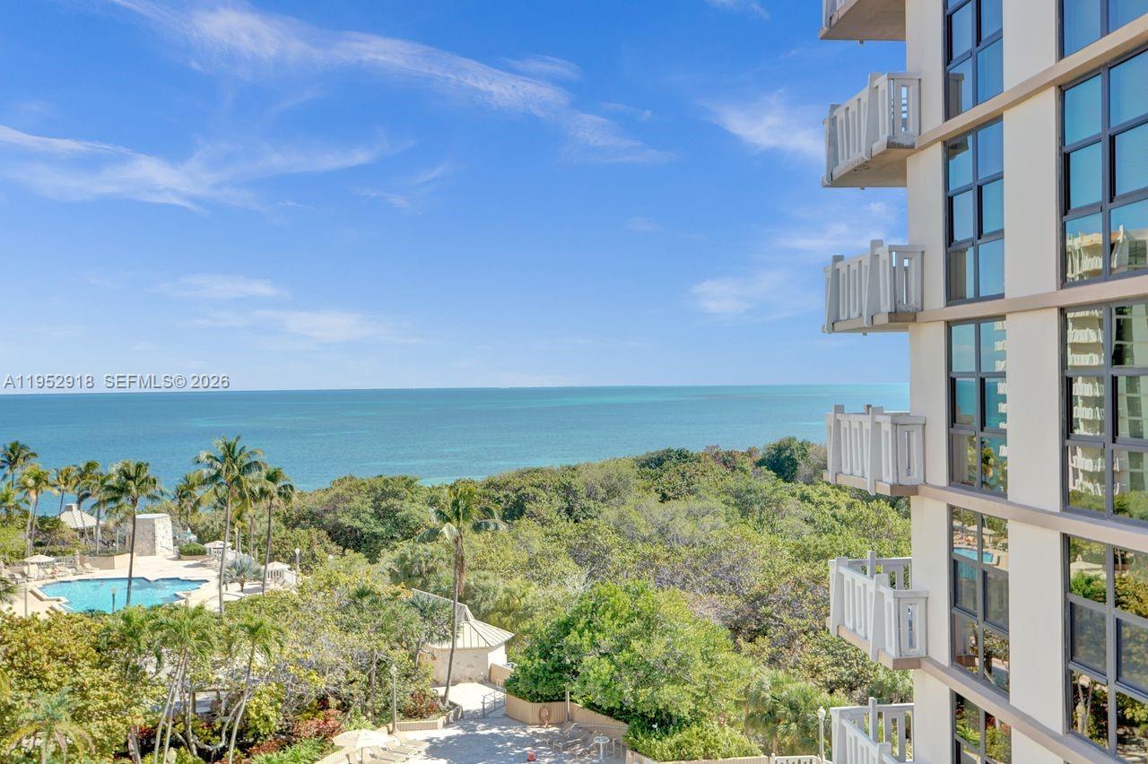 1121 Crandon Blvd #D706, Key Biscayne FL 33149