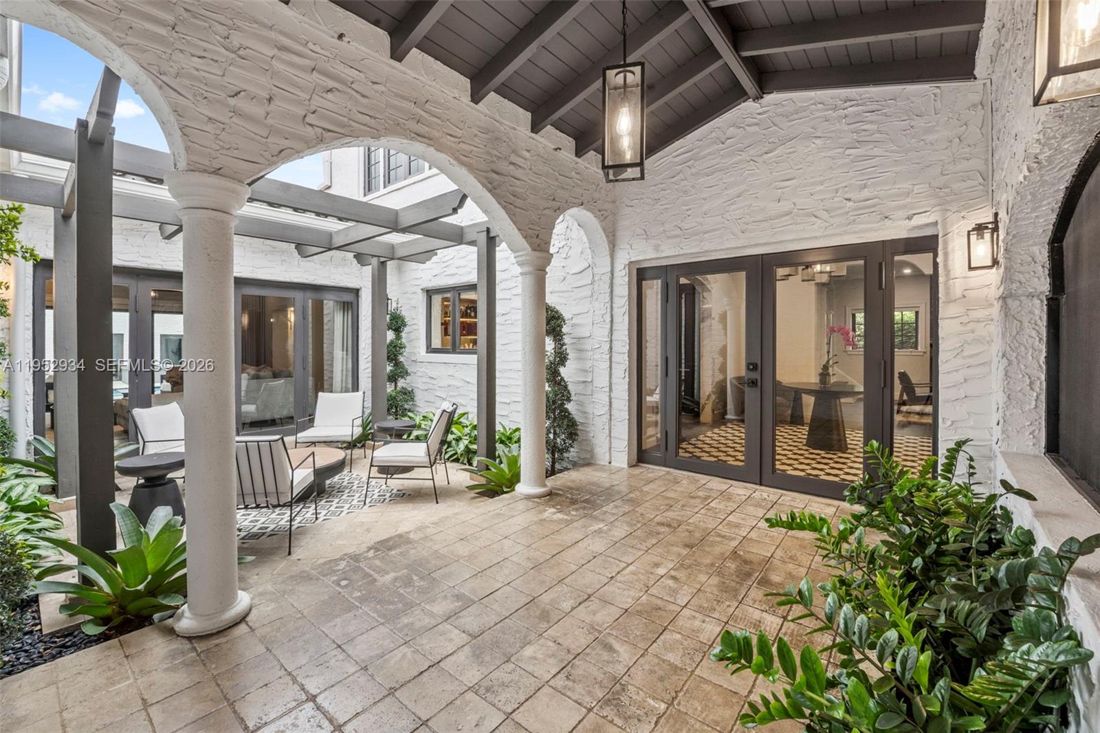 1236 Obispo Ave, Coral Gables FL 33134