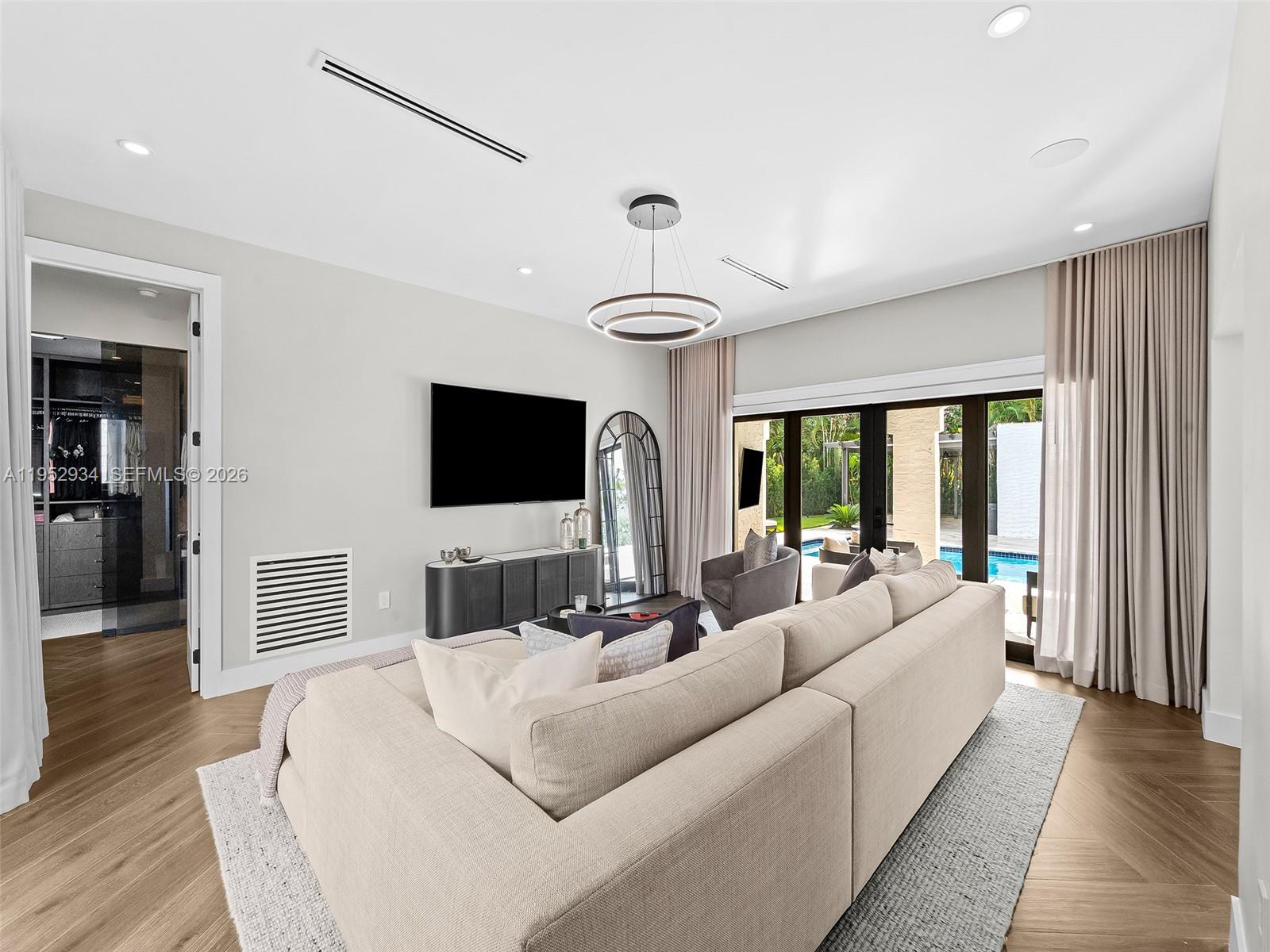 1236 Obispo Ave, Coral Gables FL 33134