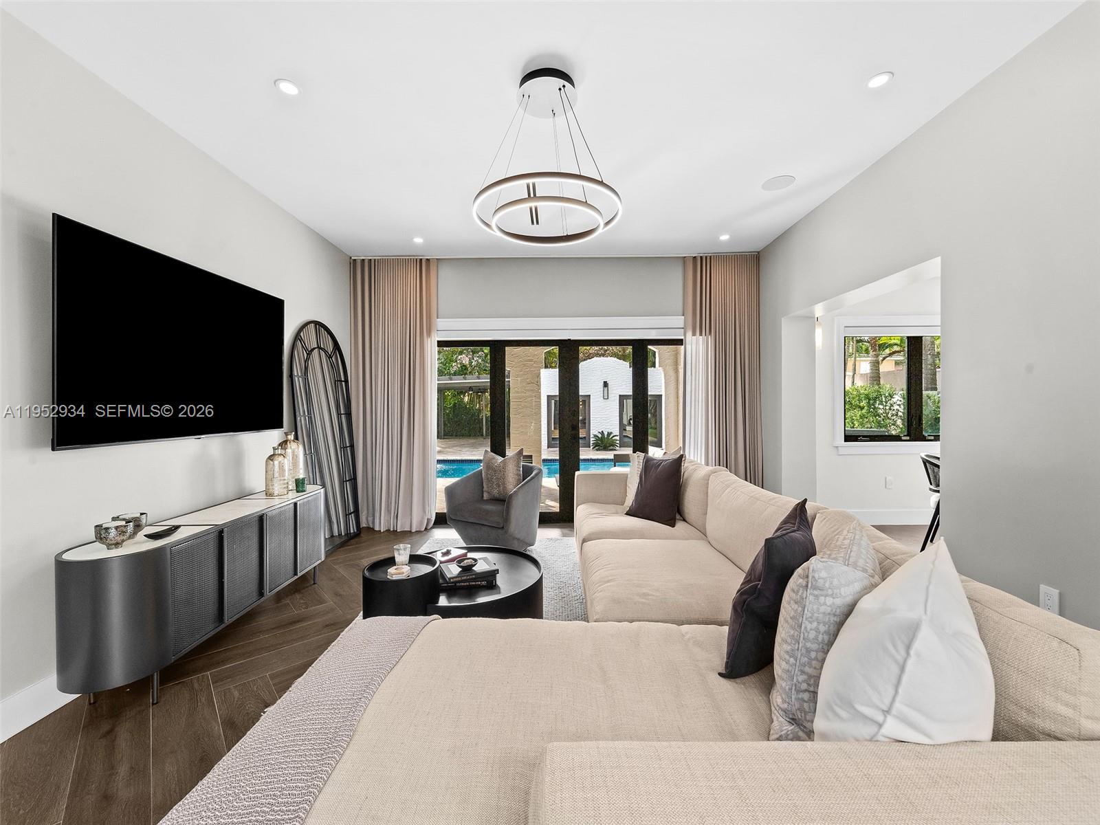 1236 Obispo Ave, Coral Gables FL 33134