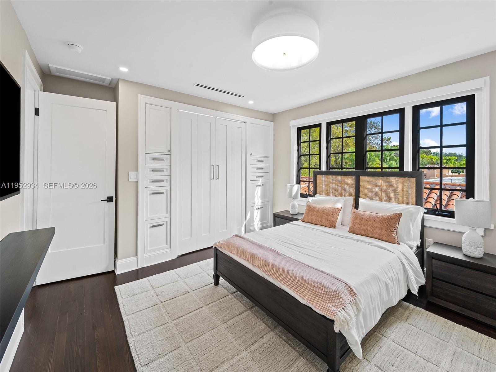 1236 Obispo Ave, Coral Gables FL 33134