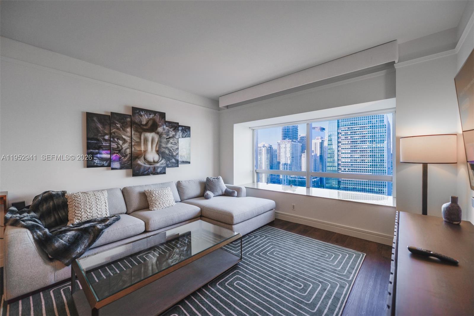 1435 Brickell Ave #3510, Miami FL 33131