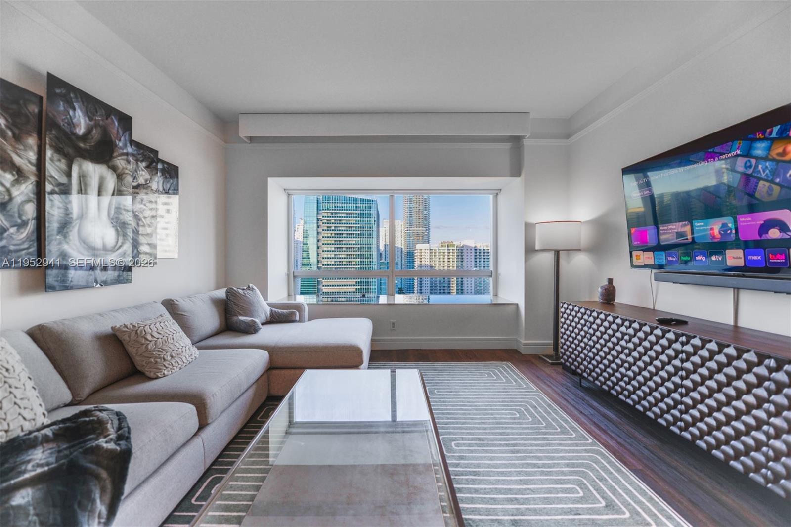 1435 Brickell Ave #3510, Miami FL 33131