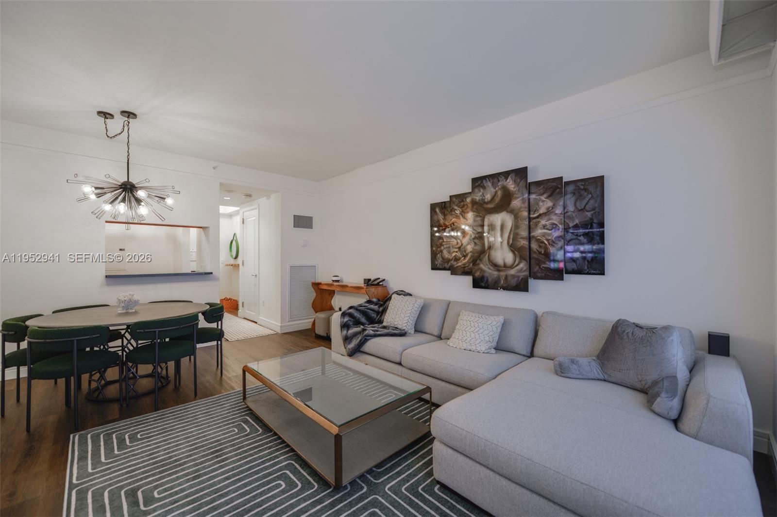 1435 Brickell Ave #3510, Miami FL 33131