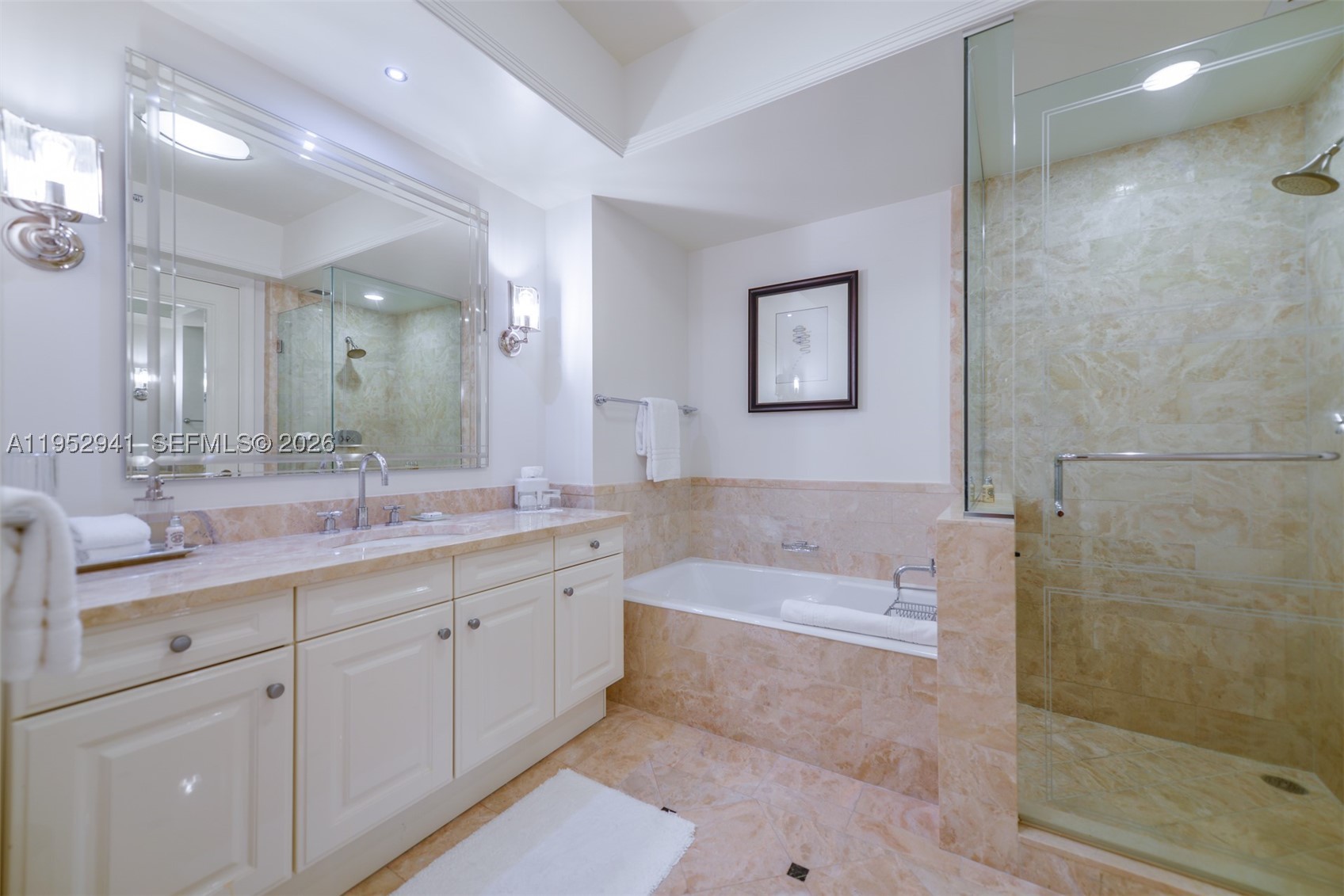 1435 Brickell Ave #3510, Miami FL 33131