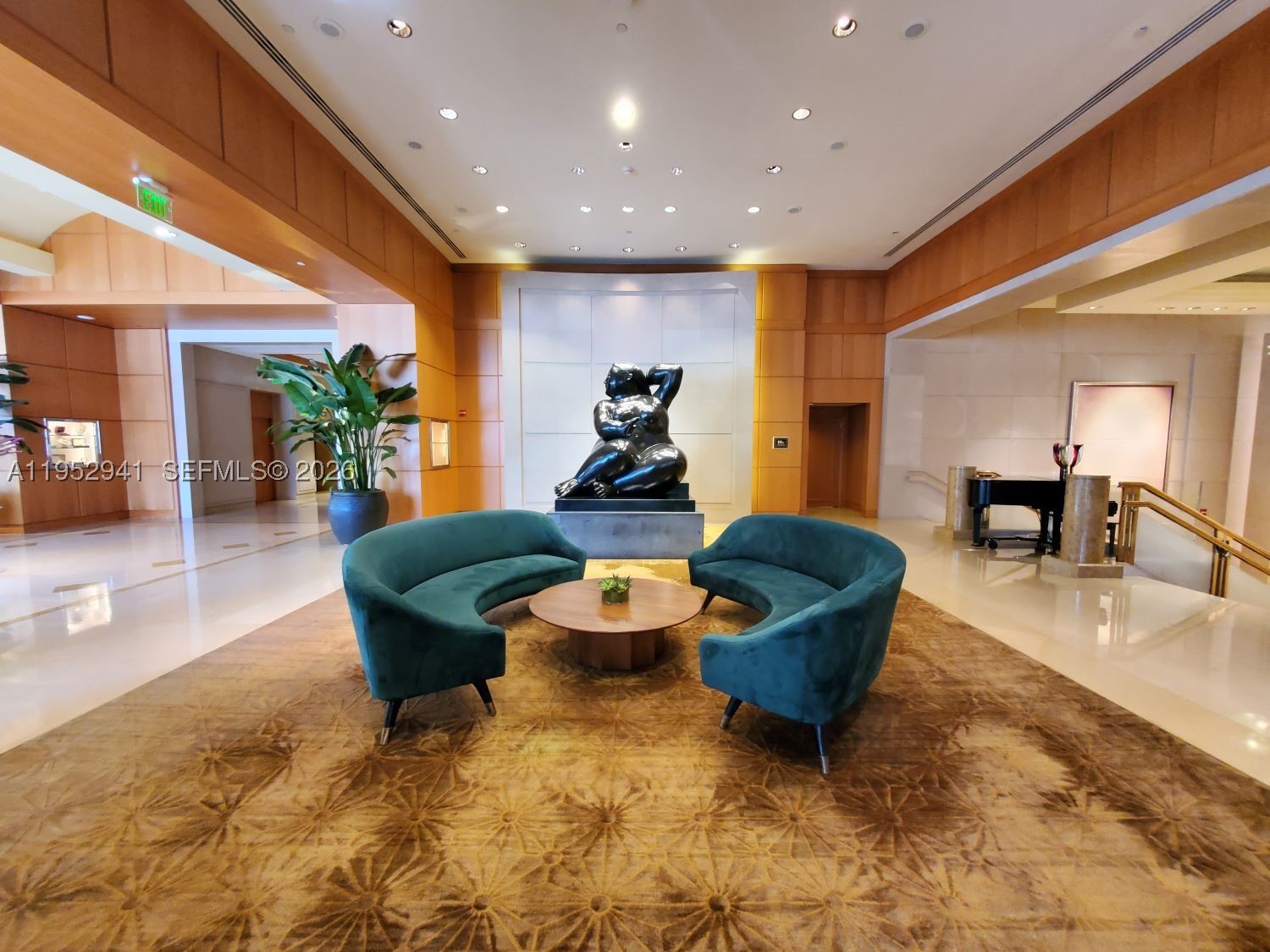 1435 Brickell Ave #3510, Miami FL 33131